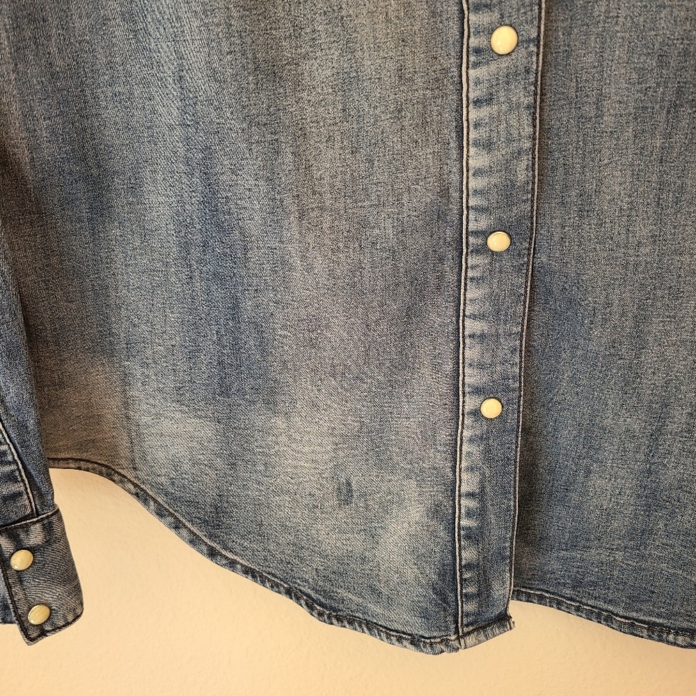 Jeans shirt with embroidery, size S - Picture 10 of 12